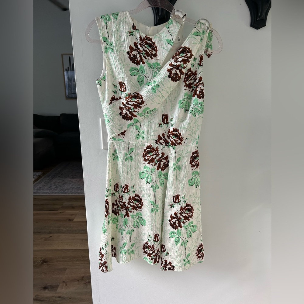 Victoria Beckham Crepon Print D Ring Mini Rose White-Mint Dress England Sz 6